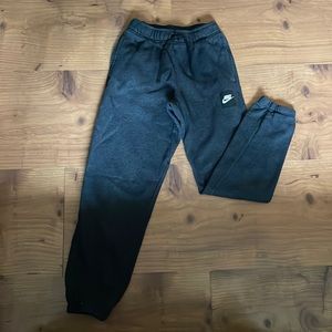 Youth Nike sweatpants